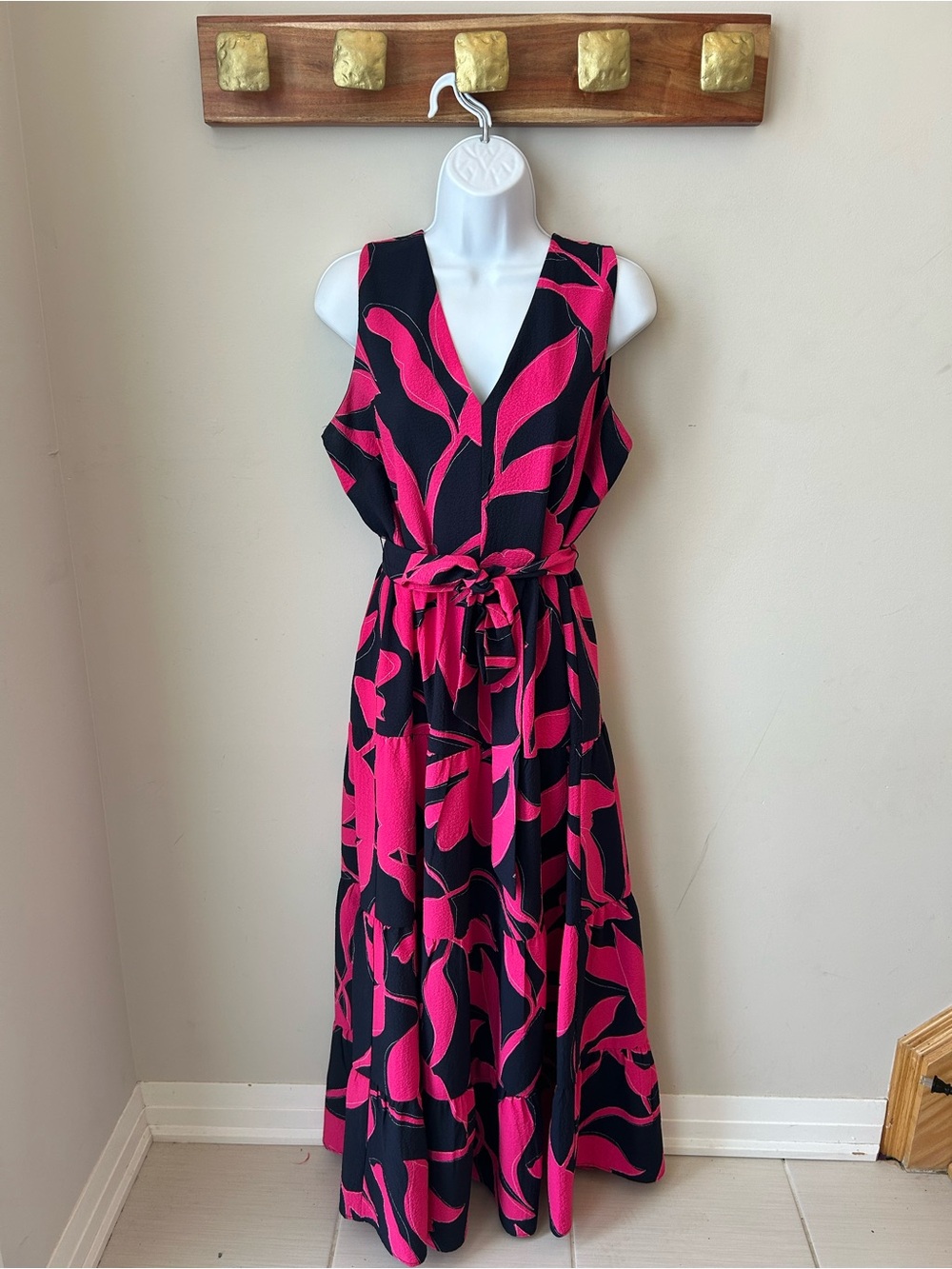 DKNY Black Maxi Dress with Hot Pink Abstract Print and Tie Waist Size 10